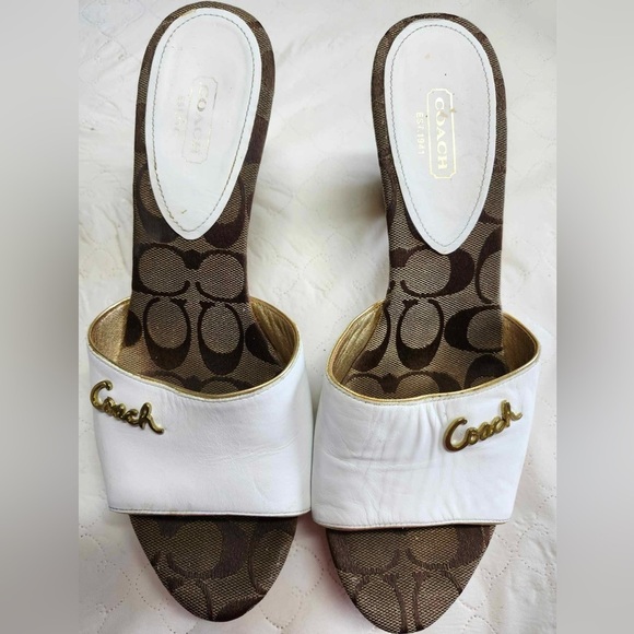 Coach Kathie Signature Wedge  Heels - Picture 1 of 8